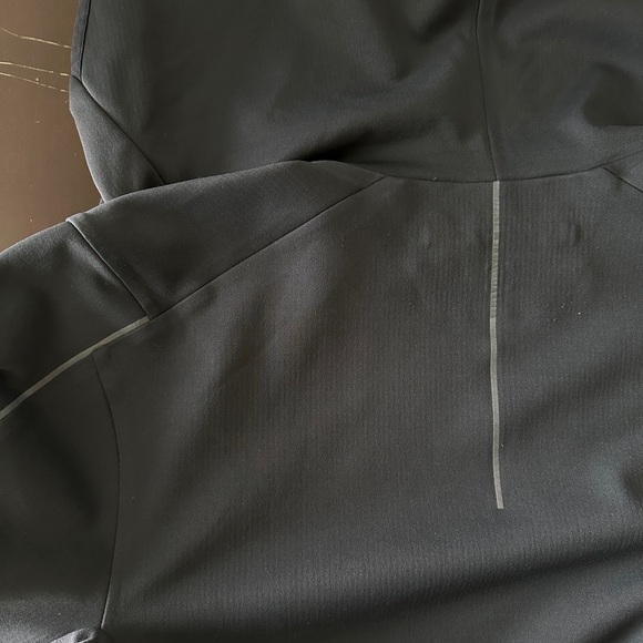 Lululemon Fleece Back Soft Shell Jacket Small Gray - Picture 7 of 9